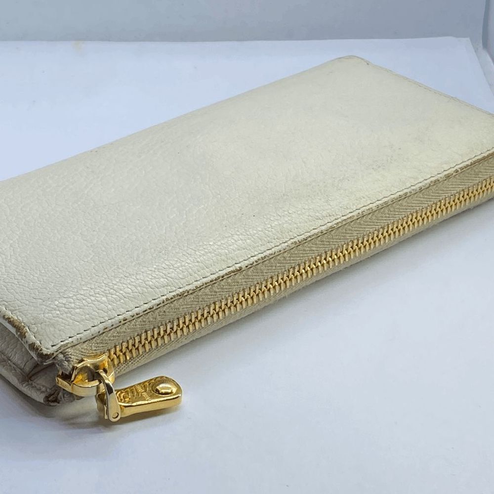 Authentic Miu Miu By Prada Ivory / Off White Leat… - image 3